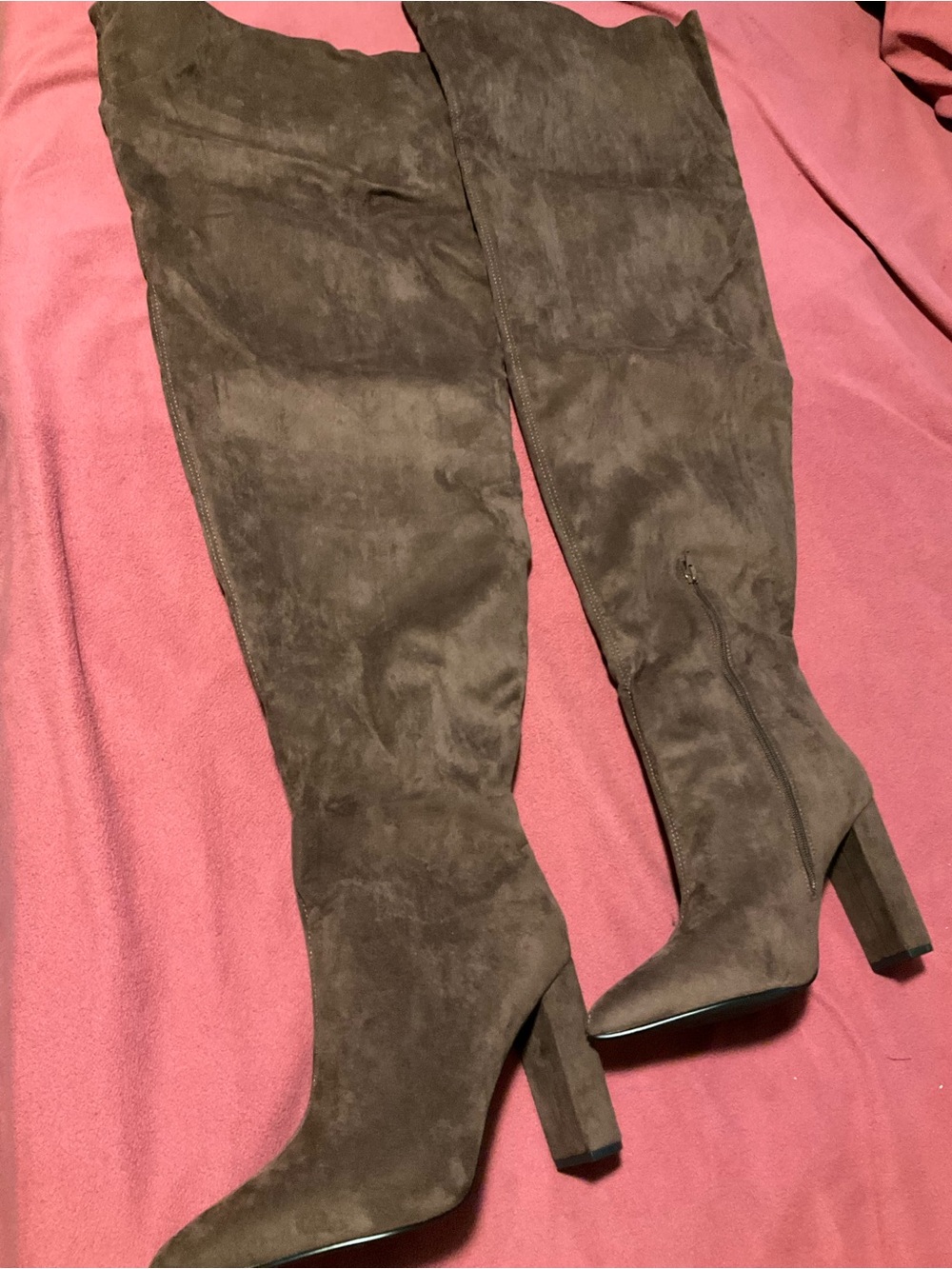 Women’s Over-the-Knee Block Heel Boots in Brown Suede
